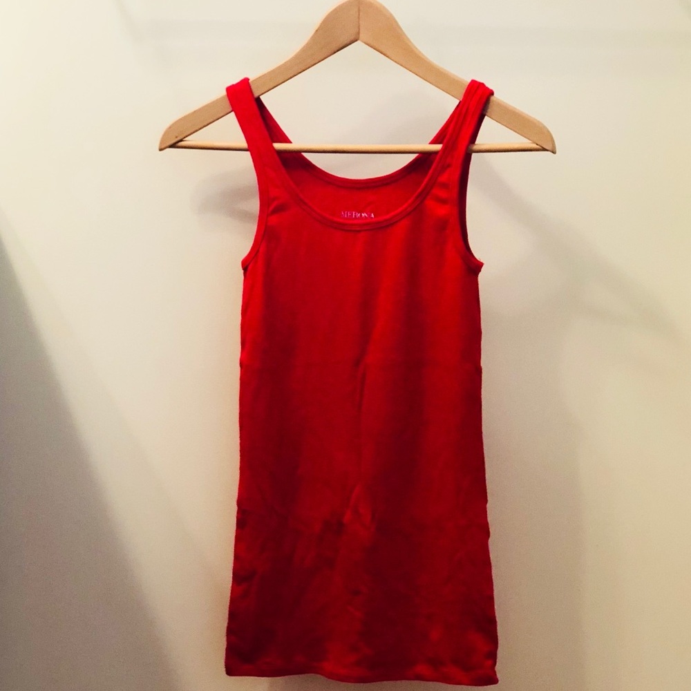 red merona tank top. size m